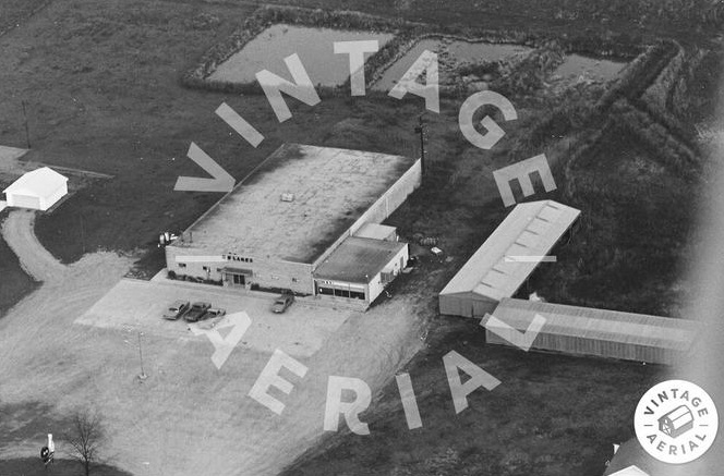 M&W Bowling Lanes - 1968 Aerial 44Th Ave (newer photo)
